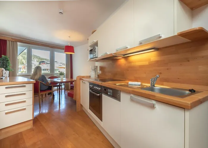 Nassfeldhaus 索内纳尔佩·纳斯费尔德